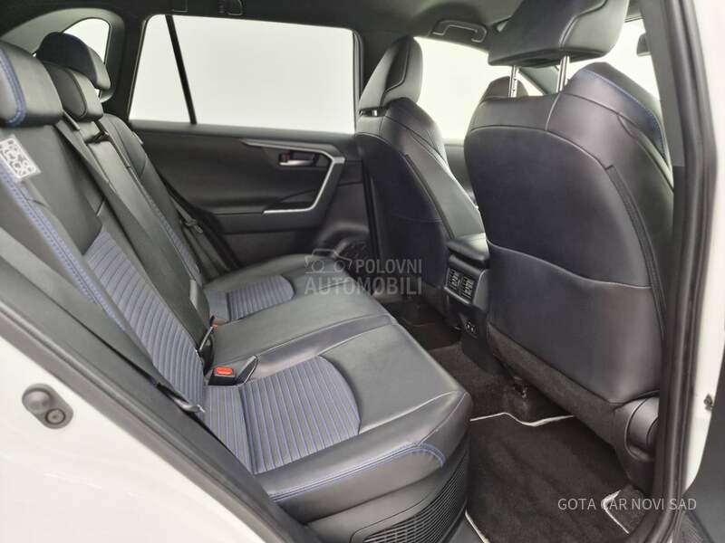 Toyota RAV 4 HYBRID