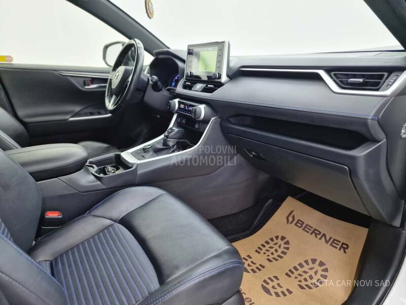 Toyota RAV 4 HYBRID