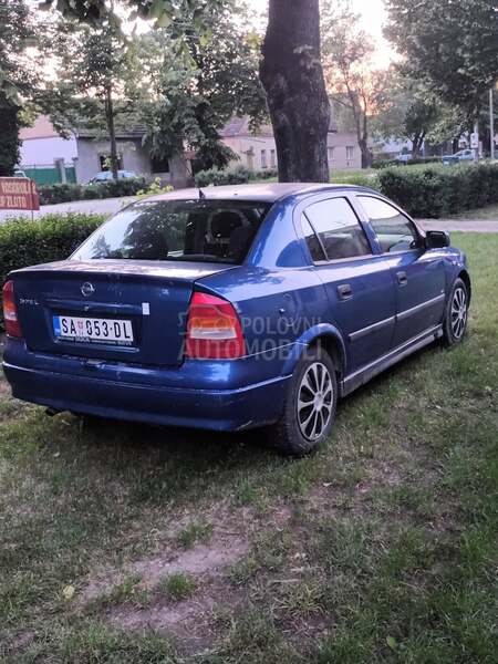Opel Astra G 1.7