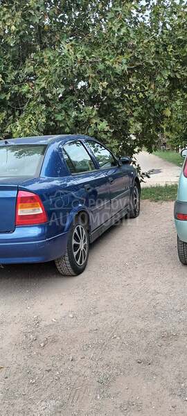 Opel Astra G 1.7