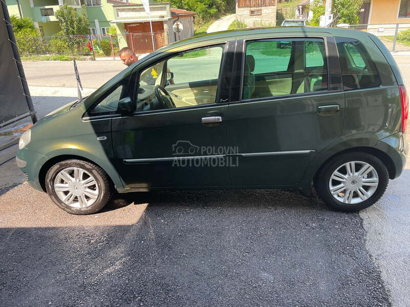 Lancia Musa 