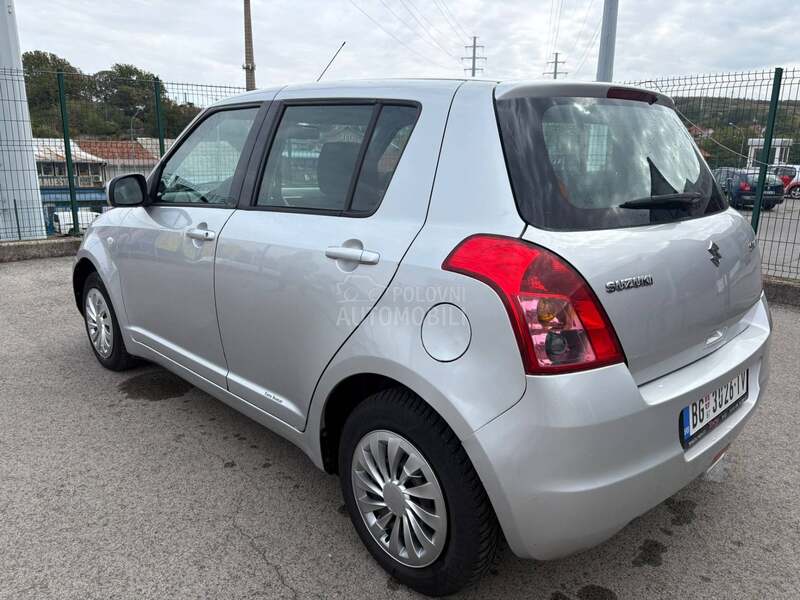 Suzuki Swift 1.3