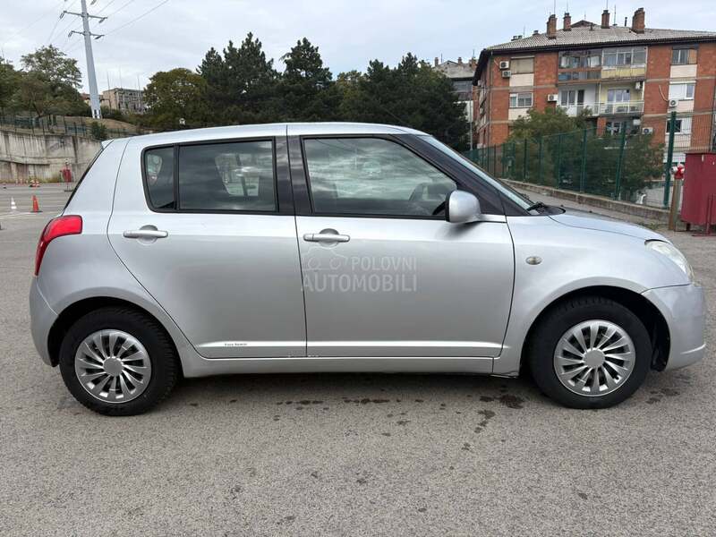 Suzuki Swift 1.3