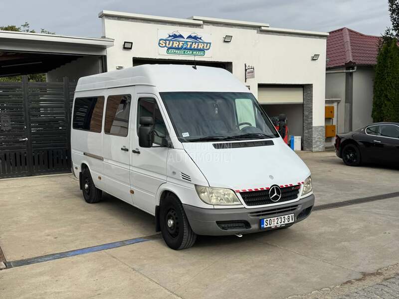 Mercedes Benz Sprinter 