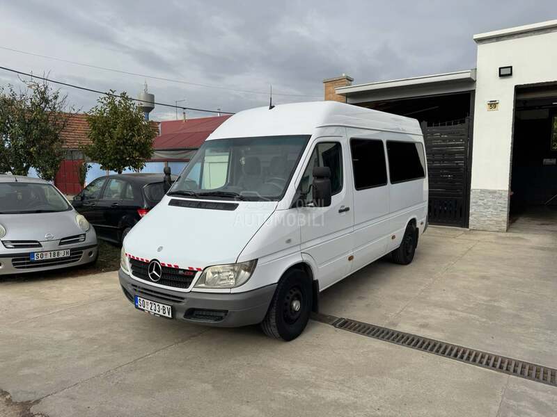 Mercedes Benz Sprinter 