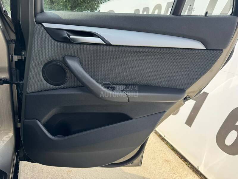 BMW X1 XEN / LED