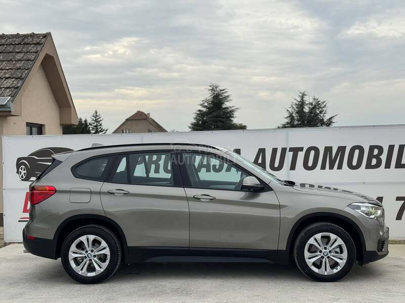 BMW X1 XEN / LED