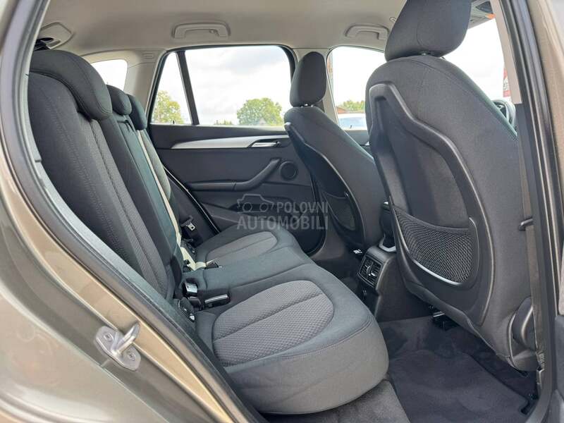 BMW X1 XEN / LED