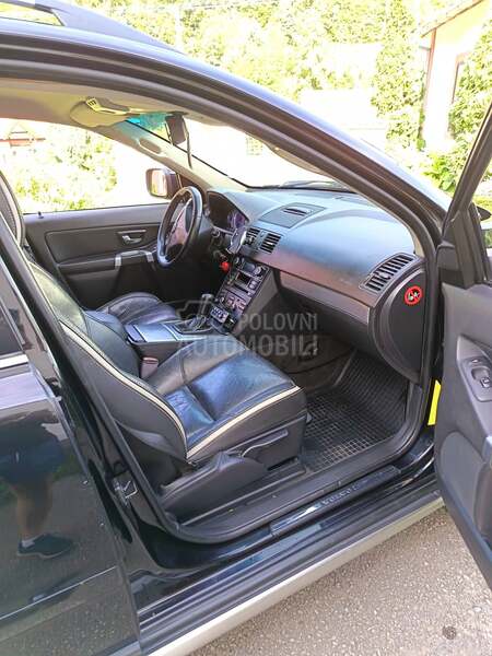 Volvo XC90 AWD RESTAJLING