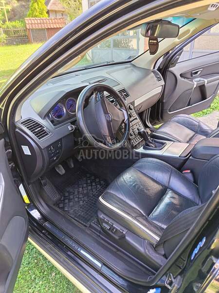 Volvo XC90 AWD RESTAJLING