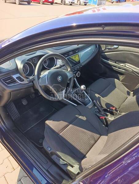 Alfa Romeo Giulietta 
