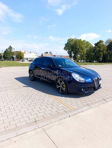 Alfa Romeo Giulietta 
