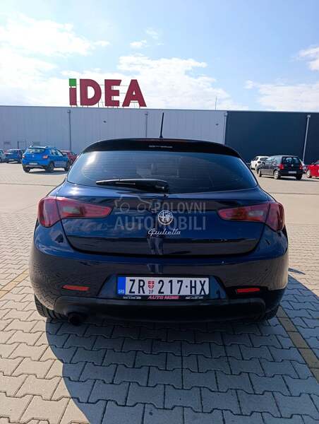 Alfa Romeo Giulietta 