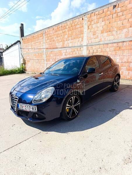 Alfa Romeo Giulietta 