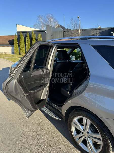 Mercedes Benz ML 350 