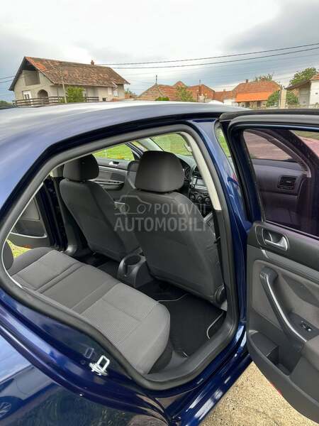 Volkswagen Jetta 1.9 Tdi CH
