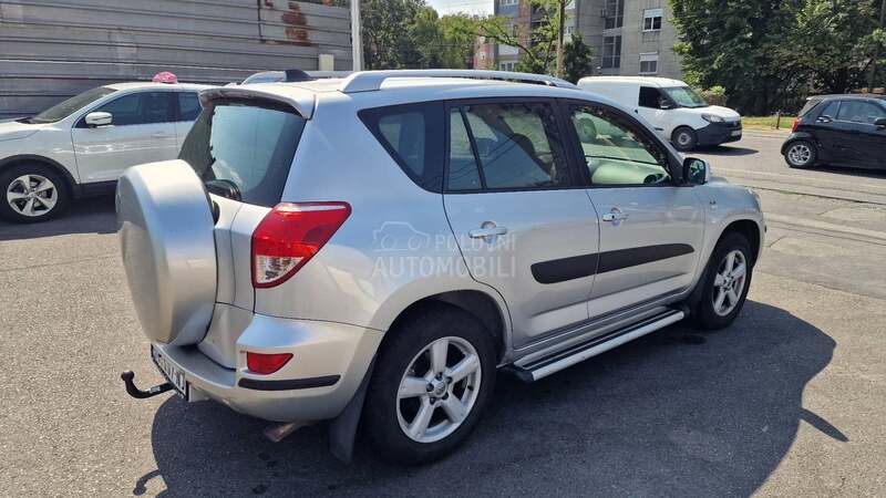 Toyota RAV 4 2.2 D-4D