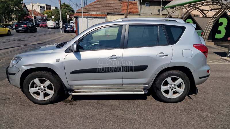 Toyota RAV 4 2.2 D-4D
