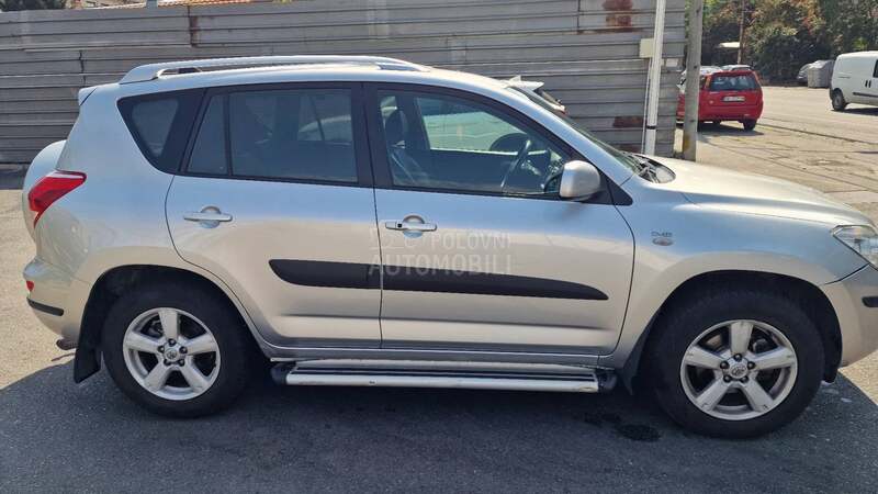 Toyota RAV 4 2.2 D-4D