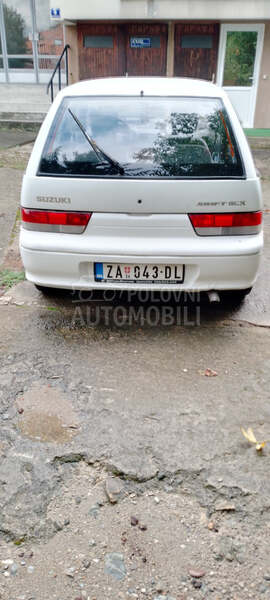 Suzuki Swift 