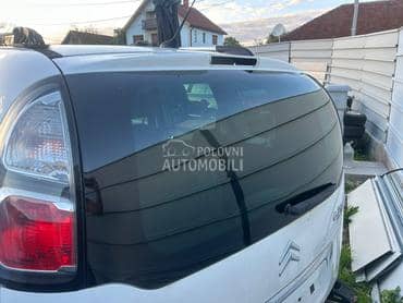 Zadnja sofersajbna za Citroen C3 Picasso od 2008. do 2017. god.