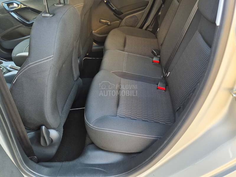 Peugeot 208 1.2/CH/