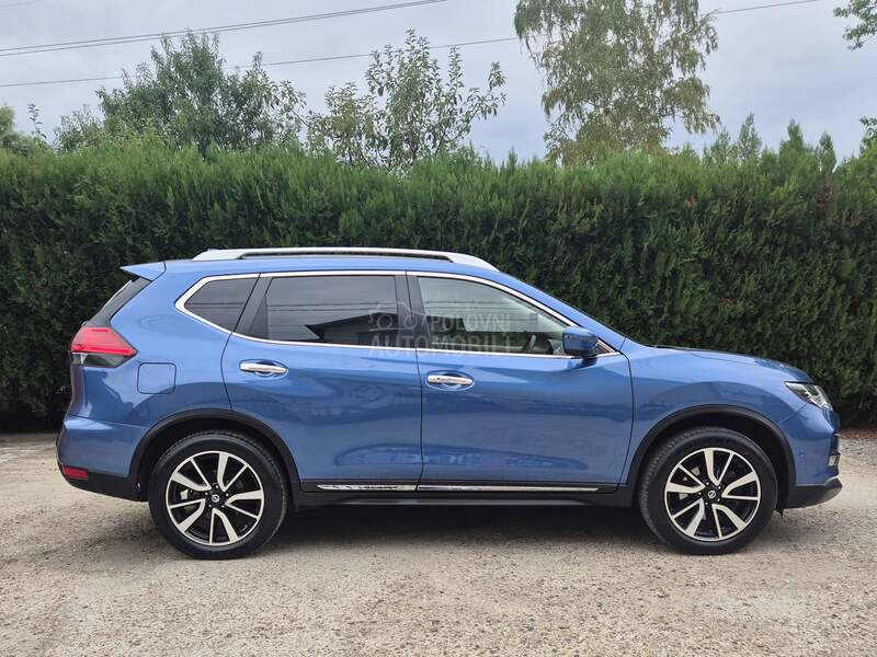 Nissan X-Trail 2.0/4X4/AUT/CH