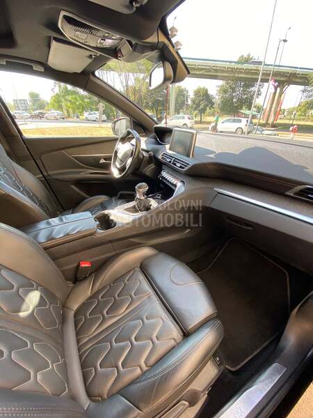 Peugeot 3008 2.0 HDI GT line