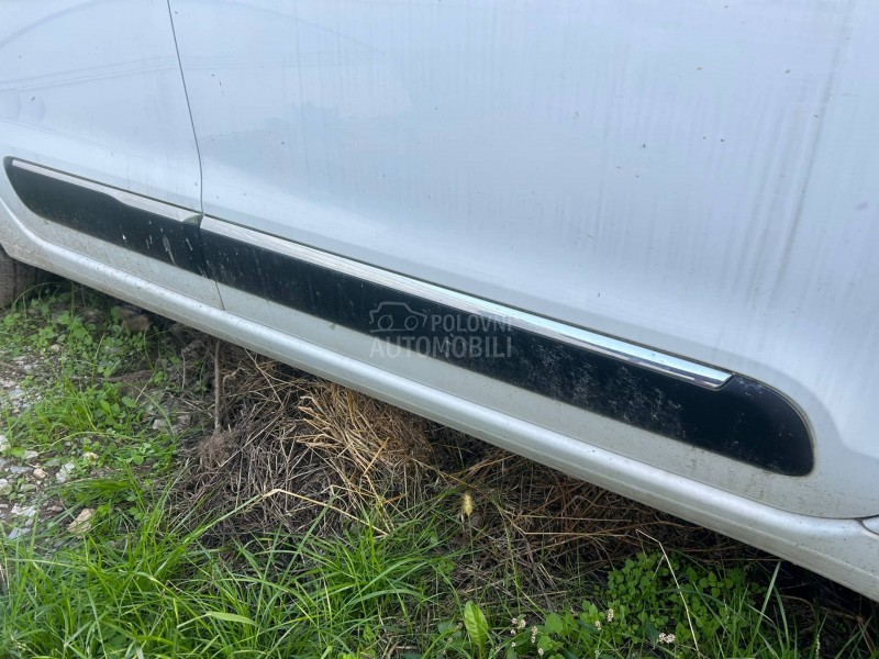 Lajsne vrata Exclusive