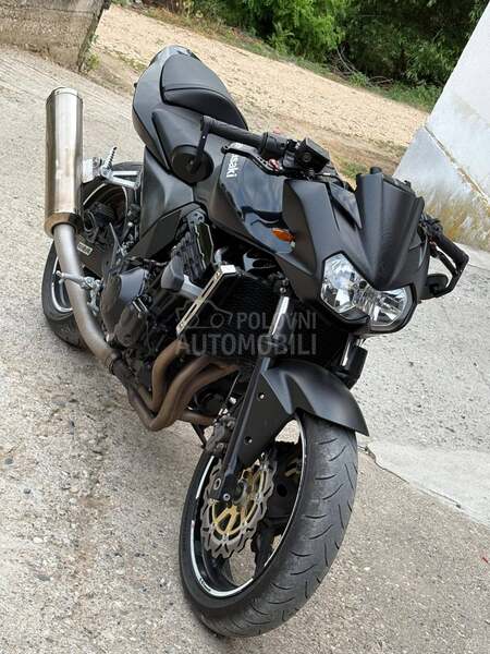 Kawasaki z750 z 750