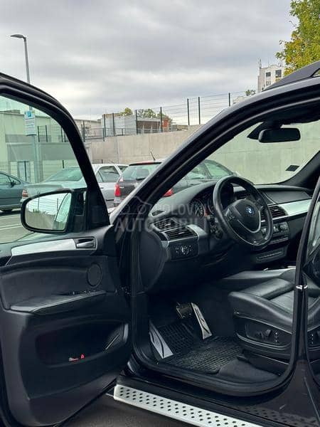 BMW X5 E70 LCI HUD/PANO