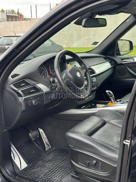 BMW X5 E70 LCI HUD/PANO