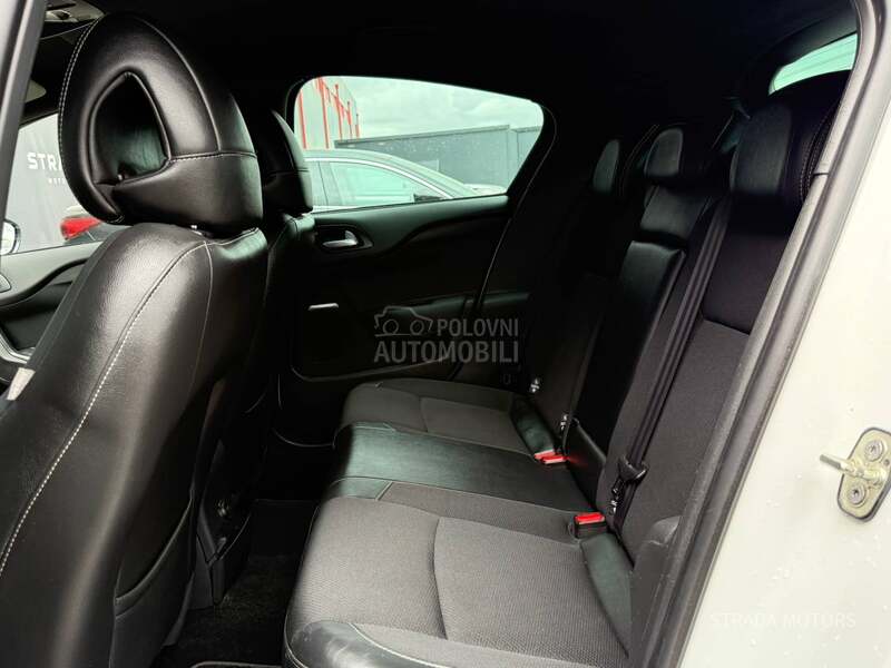 DS 4 1.6 E HDI NAVY