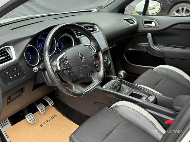 DS 4 1.6 E HDI NAVY