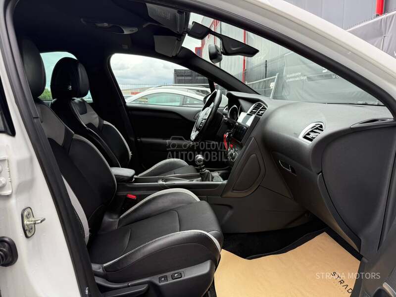 DS 4 1.6 E HDI NAVY