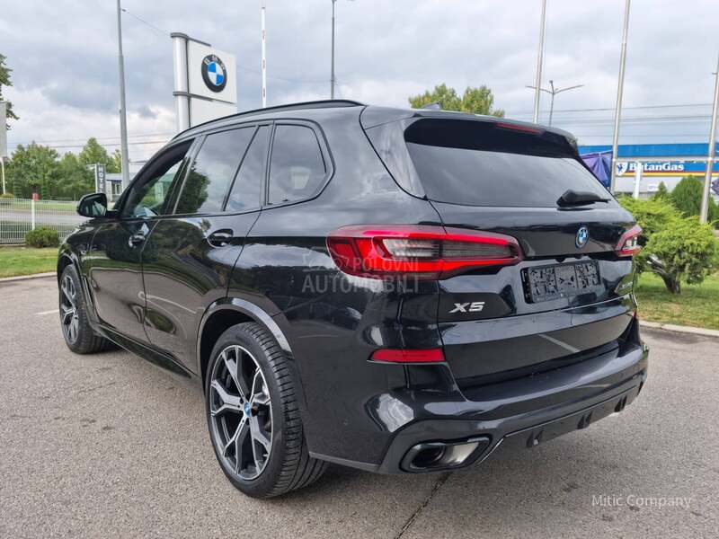 BMW X5 45e