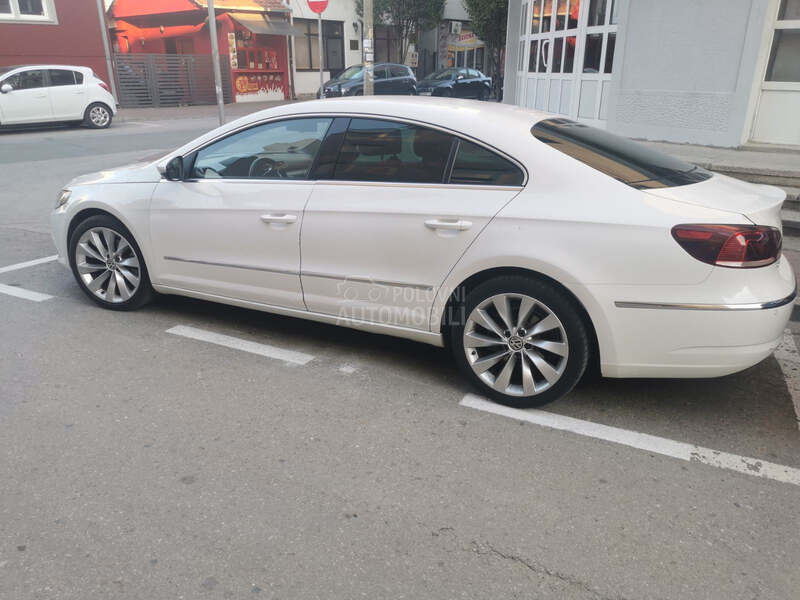 Volkswagen Passat CC 2.0 TDI