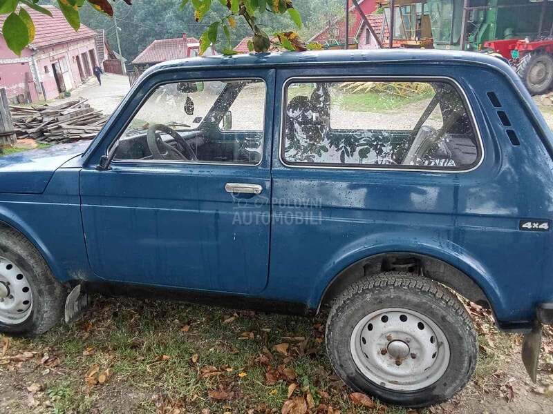 Lada Niva 