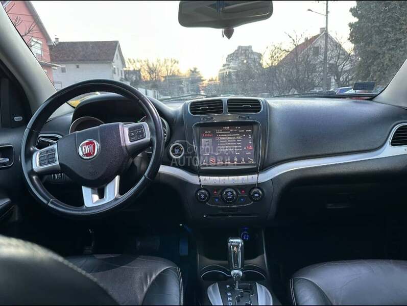Fiat Freemont ALL BLACK