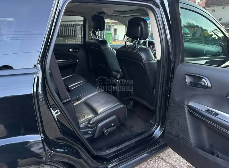 Fiat Freemont ALL BLACK