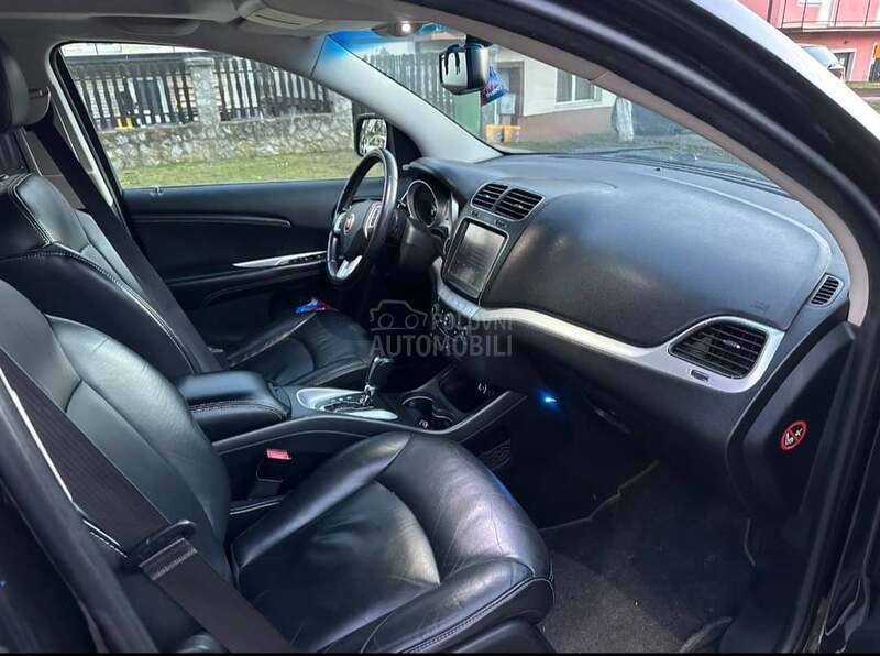 Fiat Freemont ALL BLACK