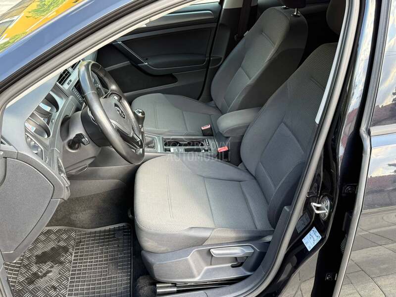 Volkswagen Golf 7 1.6 bluemotion