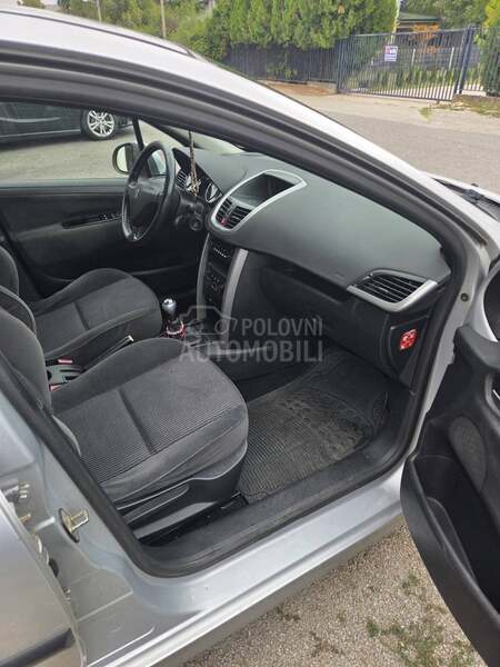 Peugeot 207 1.6HDI