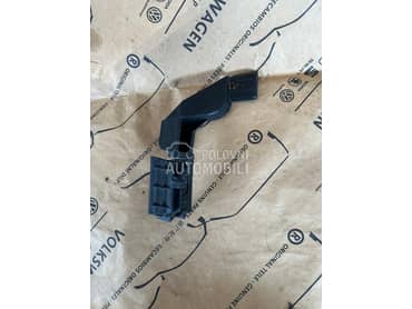 Nosac stop svetla za Audi A4 od 2008. do 2015. god.