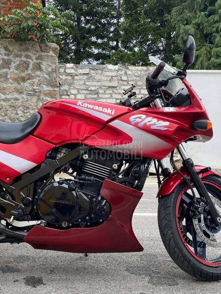 Kawasaki GPZ 500s