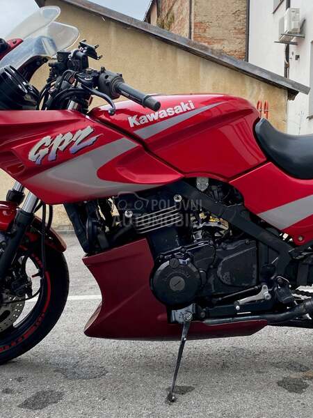 Kawasaki GPZ 500s