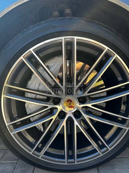 Porsche Cayenne Coupe Turbo