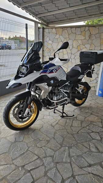 BMW r 1250 gs hp r1250gs niži