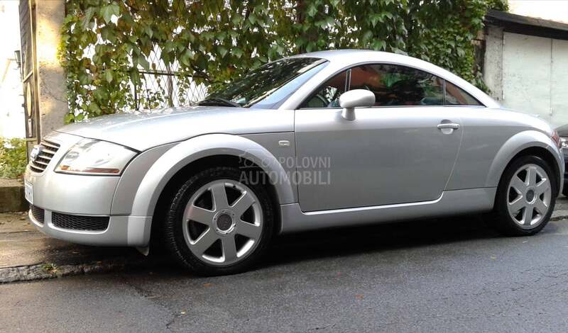 Audi TT s line