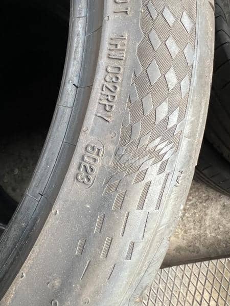 Continental 255/40 R21 Letnja